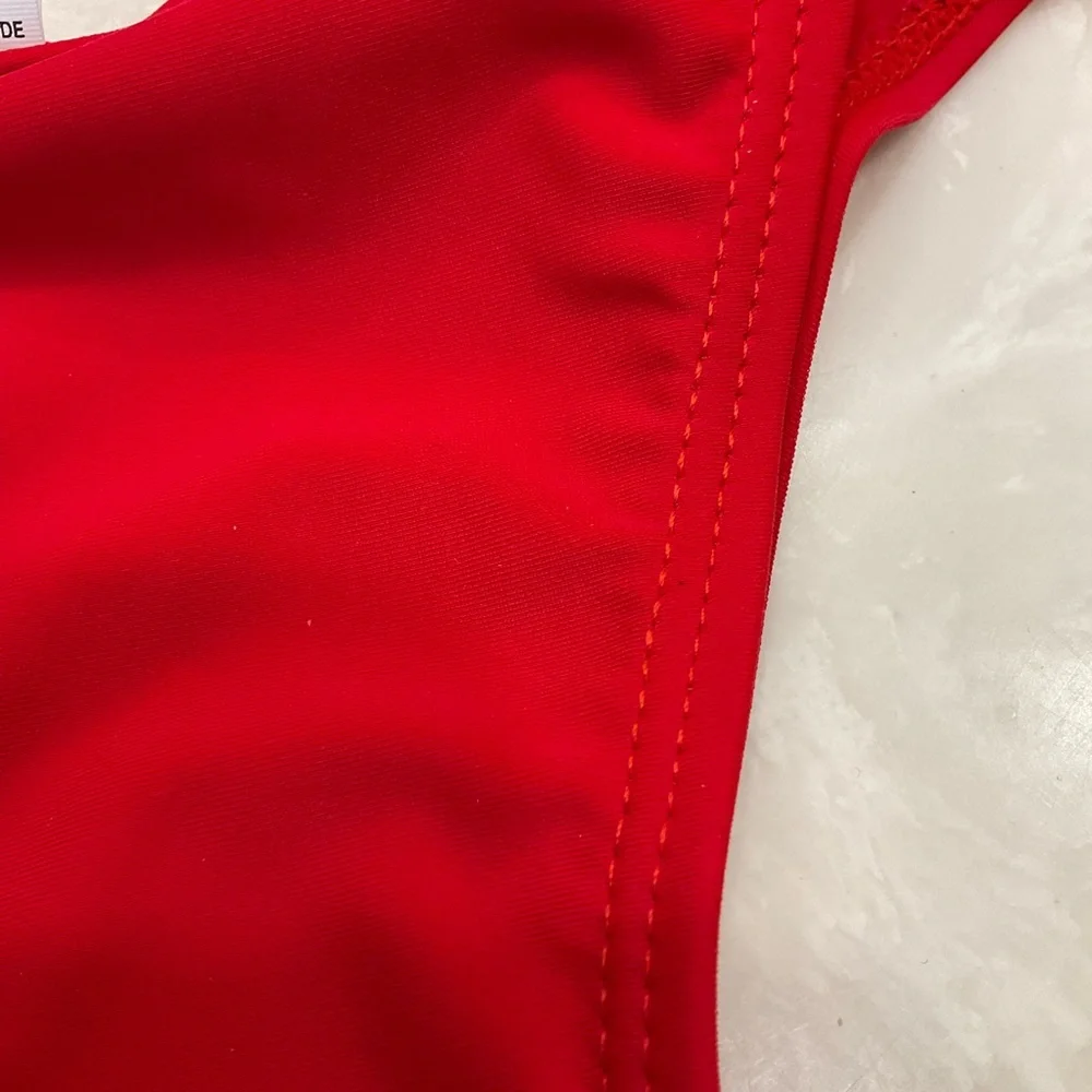 Bikini Two Piece, Red, Size M, NWOT, Removable Top Insert - Picture 16 of 16